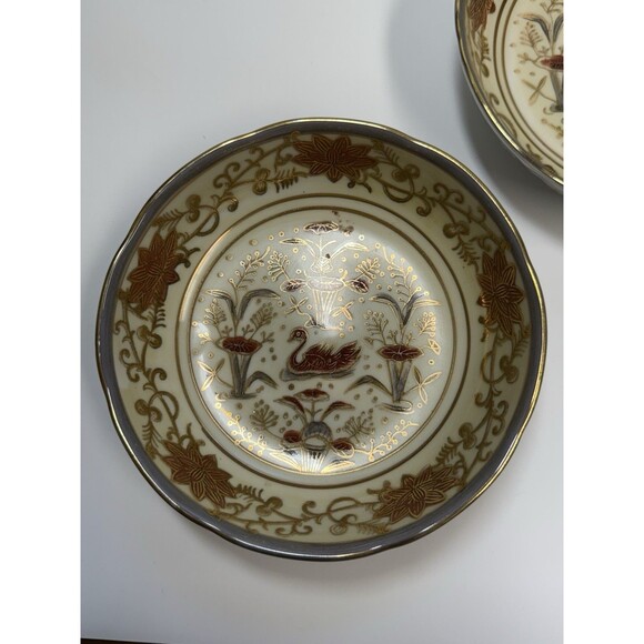 Andrea By Sadek Hand Painted Oriental Swan Set Of 2 6 1/4” Bowls - Picture 3 of 8